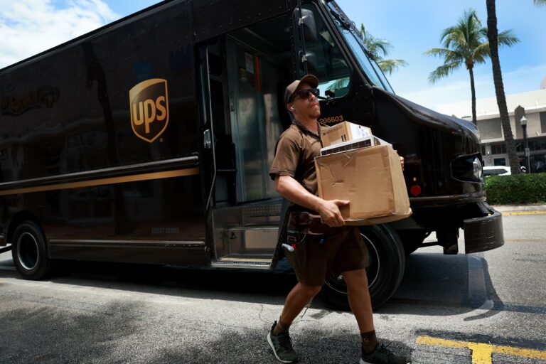 UPS cuts 12,000 jobs disappointing