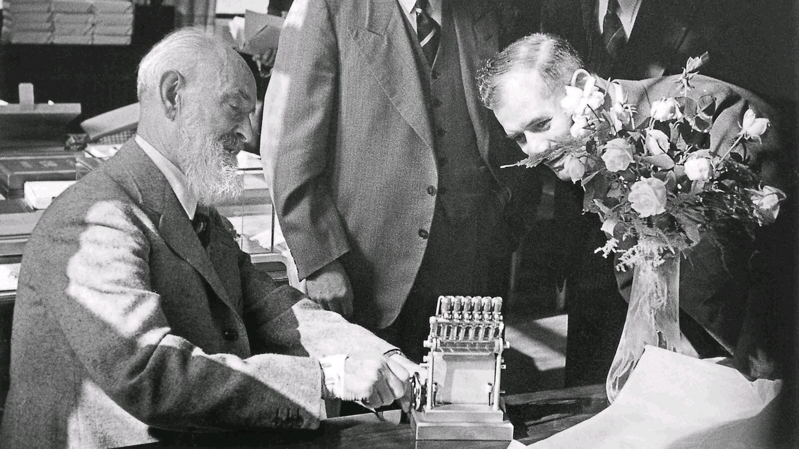 robert bosch with model of injection pump